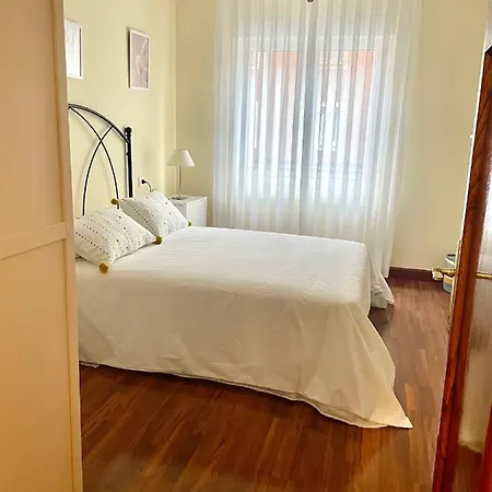 公寓 El Urogallo Con Garaje *